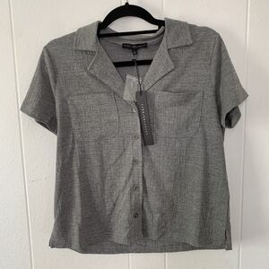 Jane & Delancey Womens Small Shirt Polo V Neck Grey Button Up Short Sleeves NEW